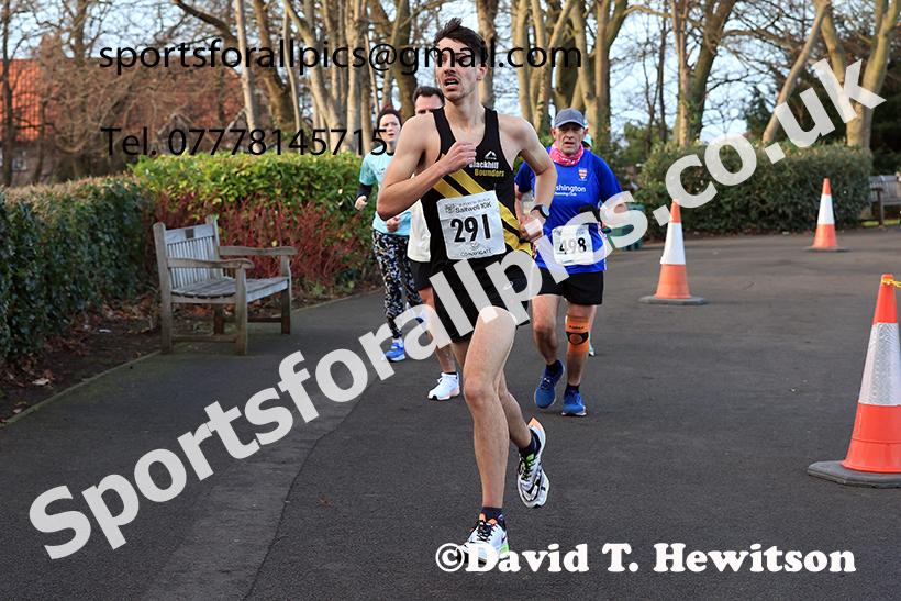 The 2024 Saltwell 10k Road Race, Gateshead. Photo: David T. Hewitson/Sports for All Pics